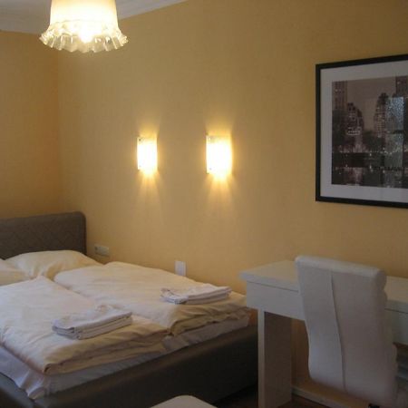 Waldhotel Ziegelstadel Stadtbergen Room photo