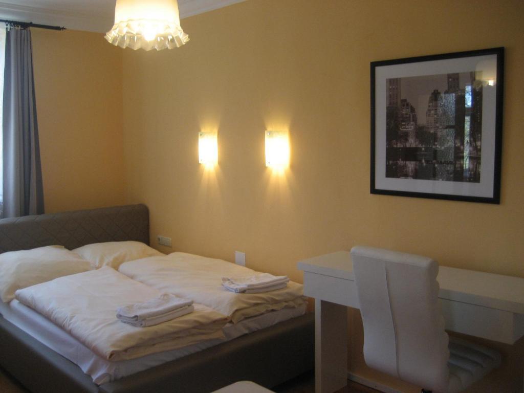 Waldhotel Ziegelstadel Stadtbergen Room photo